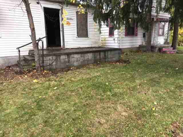 29124176_1572119585479 (2).jpg